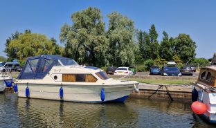 Shetland 4+2 Aurora - 4 Berth Inland River Cruiser