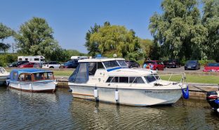 Birchwood 22 - Summer Daze - 4 Berth Inland River Cruiser