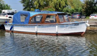 Herbert Woods Day Boat - Trident 1 - Day Boat