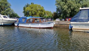 Herbert Woods Day Boat - Trident 1 - Day Boat