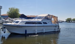 Shetland 29i - Tismere - 5 Berth River Cruiser