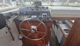 Ocean 30 - Tara - 3 Berth Inland River Cruiser