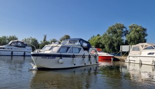 Viking 26 - Madge - 5 Berth Inland River Cruiser