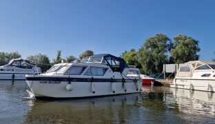 Viking 26 - Madge - 5 Berth Inland River Cruiser