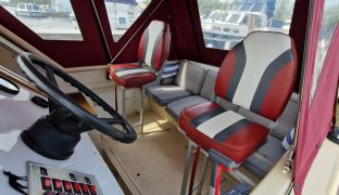 Shetland 4+2 - FOXY - 4 Berth Boat