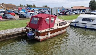 Shetland 4+2 - FOXY - 4 Berth Boat