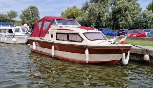 Shetland 4+2 - FOXY - 4 Berth Boat