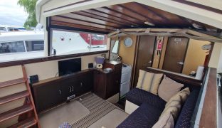 Connoisseur 29 -  Bonnie Lesley - 4 Berth Inland River Cruiser