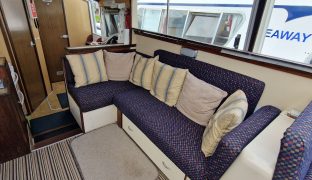 Connoisseur 29 -  Bonnie Lesley - 4 Berth Inland River Cruiser