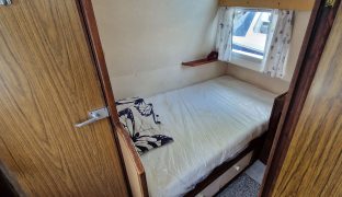 Connoisseur 29 -  Bonnie Lesley - 4 Berth Inland River Cruiser