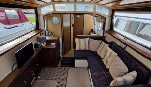 Connoisseur 29 -  Bonnie Lesley - 4 Berth Inland River Cruiser