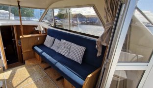 Haines 29S - Bluebell Two - 4 Berth Inland River Cruiser