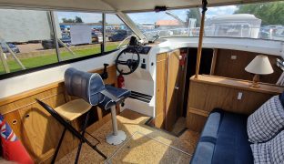 Haines 29S - Bluebell Two - 4 Berth Inland River Cruiser