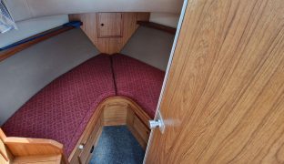 Haines 29S - Bluebell Two - 4 Berth Inland River Cruiser