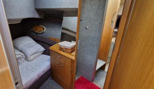 Birchwood 320 Challenger - Dawn Chorus - 4 Berth Sedan Cruiser