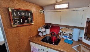 Birchwood 320 Challenger - Dawn Chorus - 4 Berth Sedan Cruiser