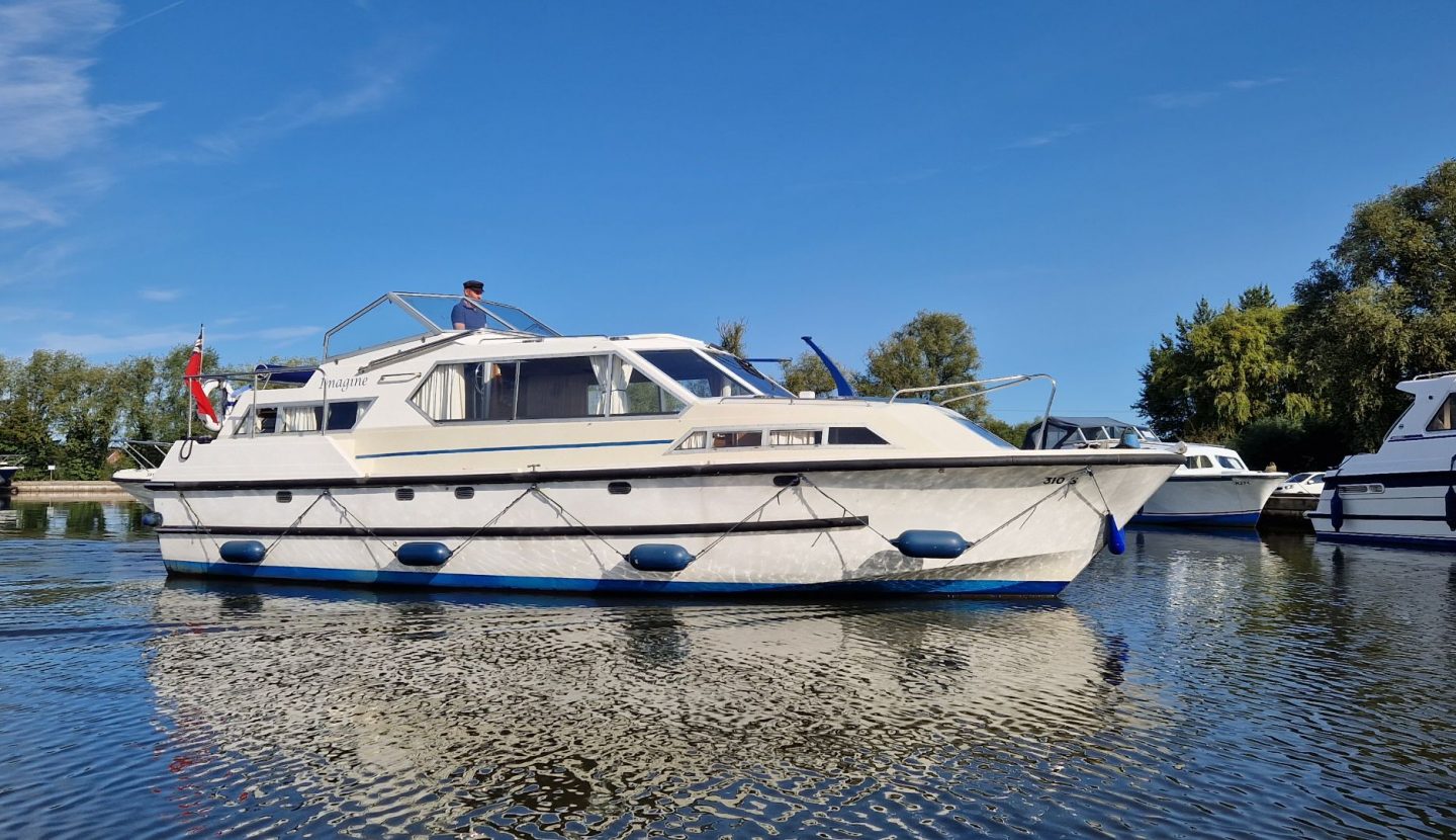 Broom 32 Imagine Waterside Marine Sales