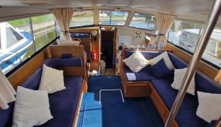 Broom 32 - Imagine - 8 Berth River Cruiser