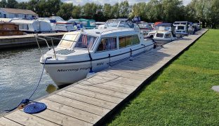 Viking 23 - Morning Flight  - 4 Berth River Cruiser