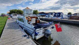 Viking 23 - Morning Flight  - 4 Berth River Cruiser