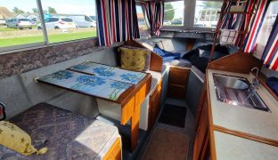 Viking 23 - Morning Flight  - 4 Berth River Cruiser