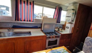 Viking 23 - Morning Flight  - 4 Berth River Cruiser