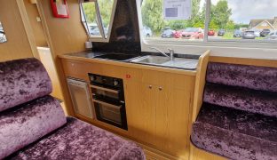 Sheerline 740 - Lady J - 4 Berth Inland River Cruiser