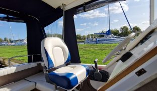 Shetland 4+2 - Upsey Daisy - 6 Berth River Cruiser