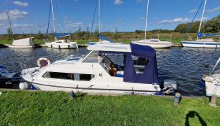 Shetland 4+2 - Upsey Daisy - 6 Berth River Cruiser