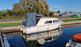 Eastwood 24 - Grace - 4 Berth River Cruiser