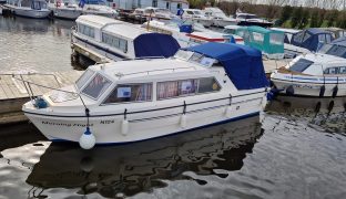 Viking 23 - Morning Flight  - 4 Berth River Cruiser