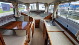 Viking 23 - Morning Flight  - 4 Berth River Cruiser