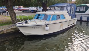 Birchwood 22 - My Jenny - 3 Berth Inland River Cruiser