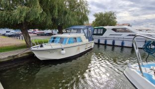 Birchwood 22 - My Jenny - 3 Berth Inland River Cruiser