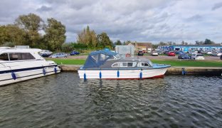 Elysian 27 - Erin - 4 Berth River Cruiser