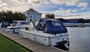 Viking 26 AEGIS - 6 Berth Inland river cruiser