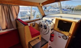 Aquafibre 42 - Glistening Light - 9 Berth River Cruiser