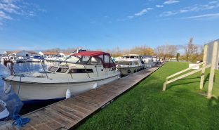 Sea Sport - Elizabeth Rose - 5 Berth River Cruiser 