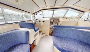 Connoisseur 44 - Amber Light - 8 Berth River Cruiser