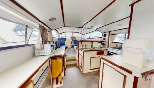 Connoisseur 44 - Amber Light - 8 Berth River Cruiser