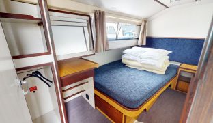 Connoisseur 44 - Amber Light - 8 Berth River Cruiser