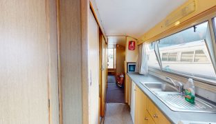 Faircraft 46 - Shining Light - 11 Berth River Cruiser