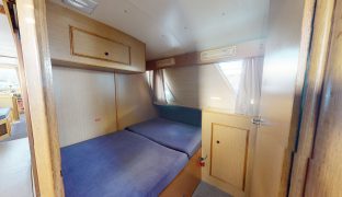 Faircraft 46 - Shining Light - 11 Berth River Cruiser