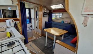 Alpha 32 - Aboat Time - 4 Berth Inland River Cruiser