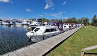 Viking 20 - Swanning Around - 2 Berth Viking inland river cruiser 