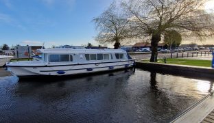 Horizon 35 - NAN - 6 Berth Inland river cruiser