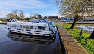 Horizon 35 - NAN - 6 Berth Inland river cruiser