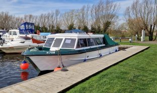 Calypso 28 - Emerald - 4 Berth Inland river cruiser