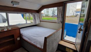 Alphacraft 32 - Moonlight Owl - 4 Berth Inland river cruiser