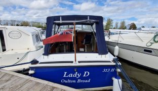 Elysian 27 - Lady D - 4 Berth Inland river cruiser 